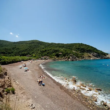Del Borgo La Paradisa * Rio dellʼElba