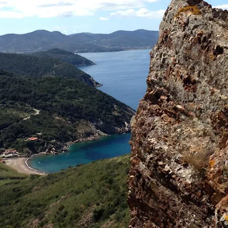 Paradisa Rio nell'Elba